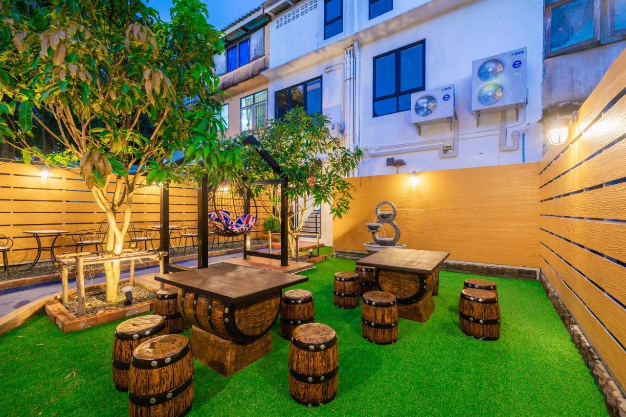Marco Polo Phuket Poshtel & Bistro Hostel Luaran gambar